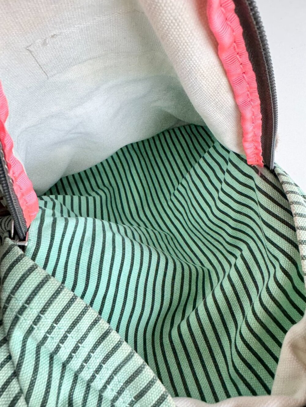 Vintage Aritzia TNA Turquoise Striped Cotton Canvas Grey Suede Backpack - Picture 13 of 16